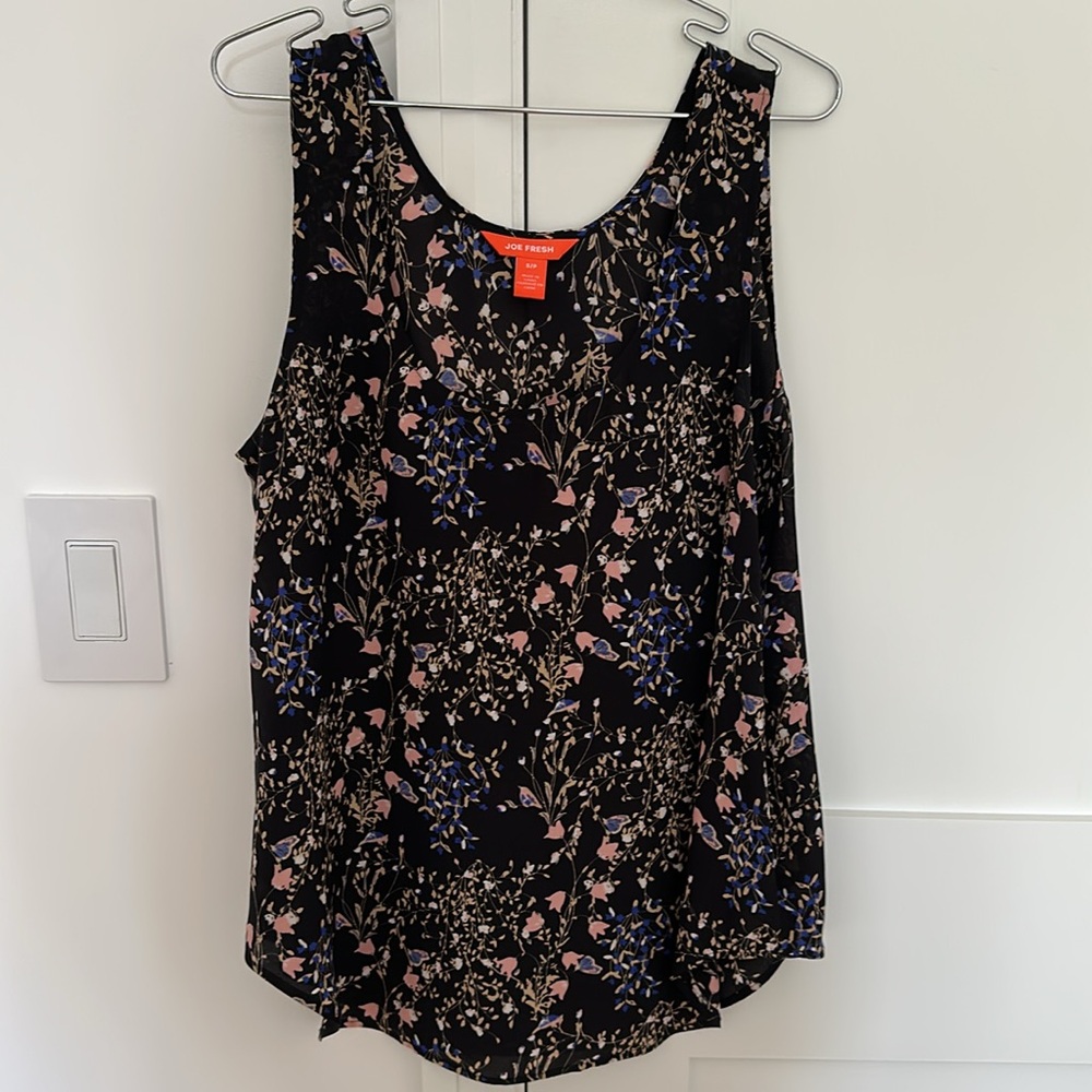 Joe Fresh Black Floral Silk Sleeveless Tank Top Size Small